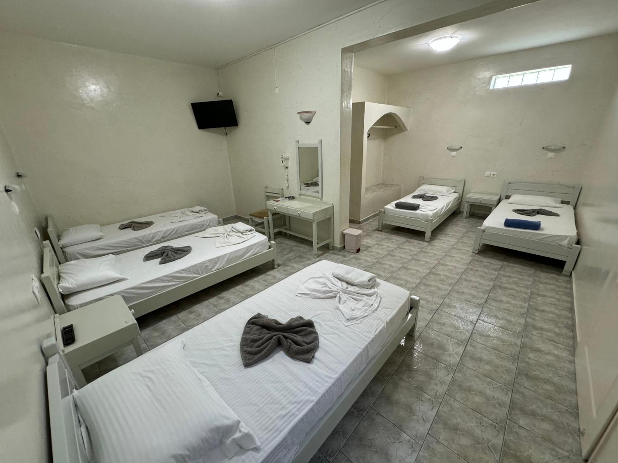 Sunrise Hotel Chora  Luaran gambar