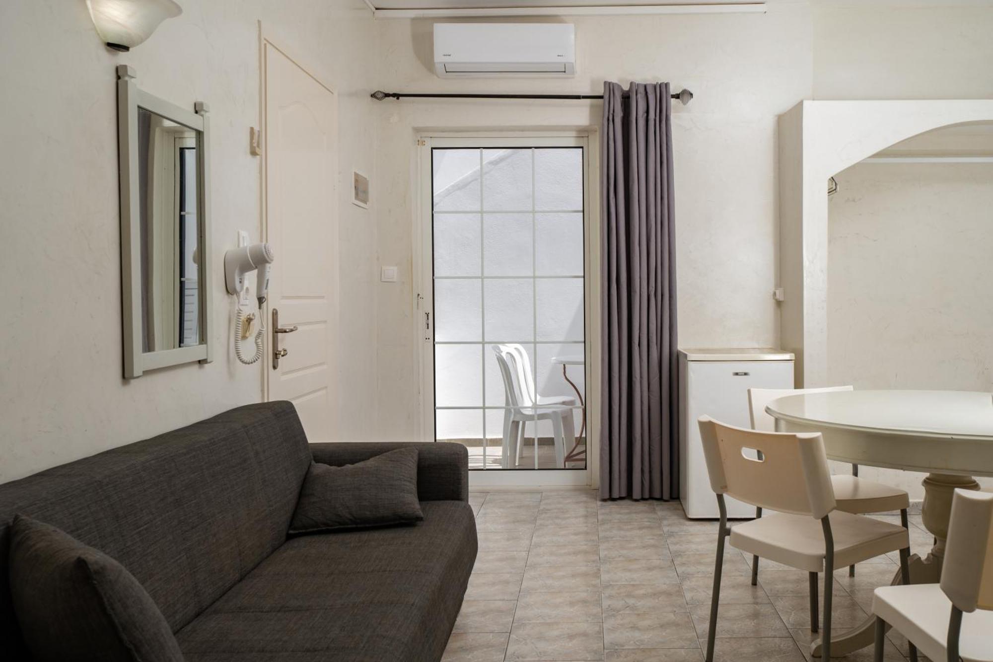 Sunrise Hotel Chora  Luaran gambar