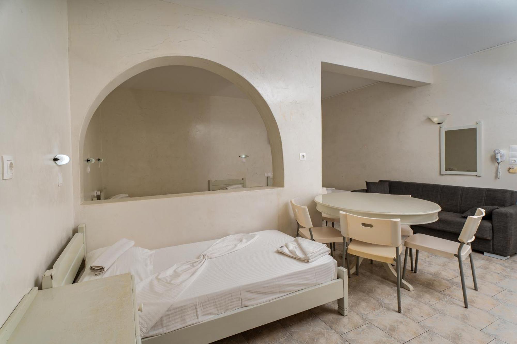 Sunrise Hotel Chora  Luaran gambar