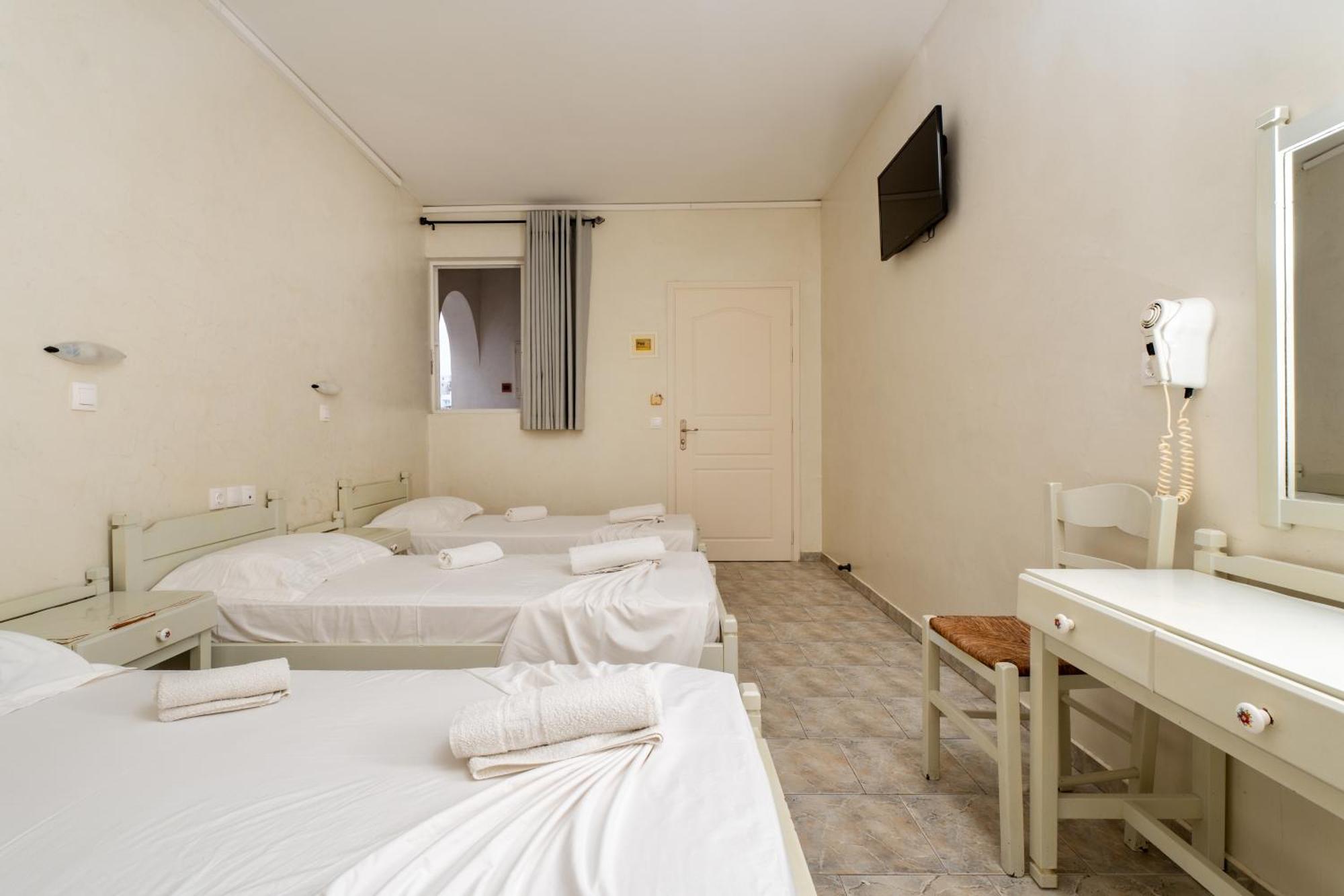 Sunrise Hotel Chora  Luaran gambar