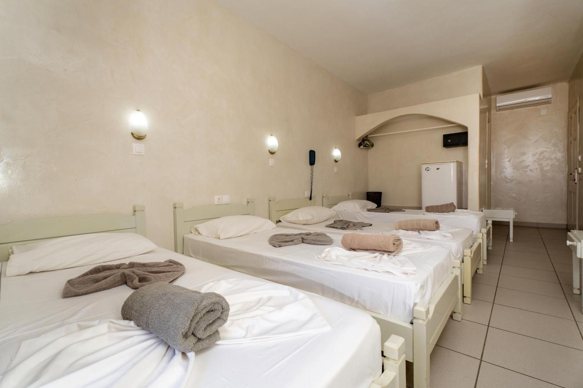 Sunrise Hotel Chora  Luaran gambar