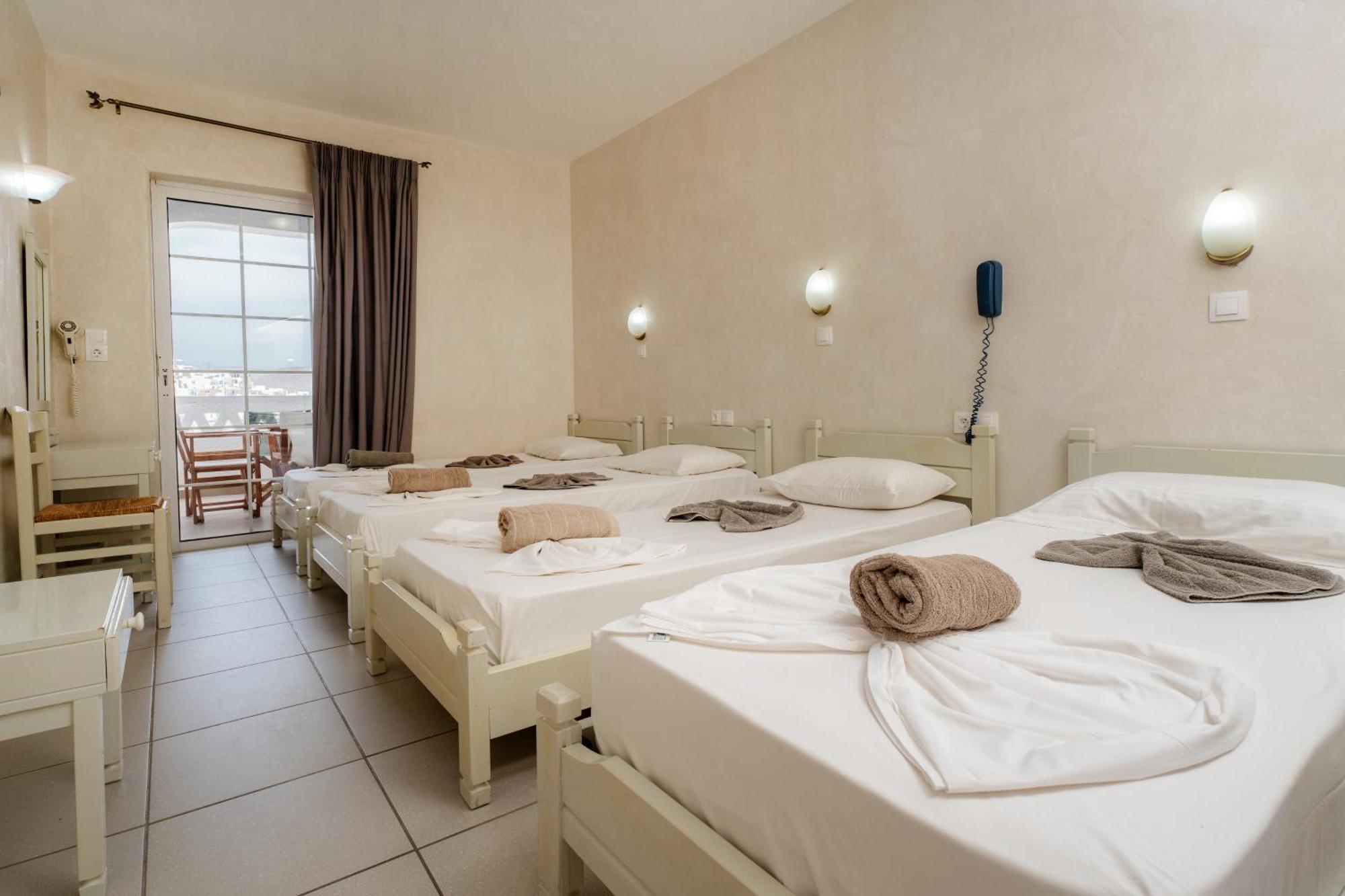 Sunrise Hotel Chora  Luaran gambar