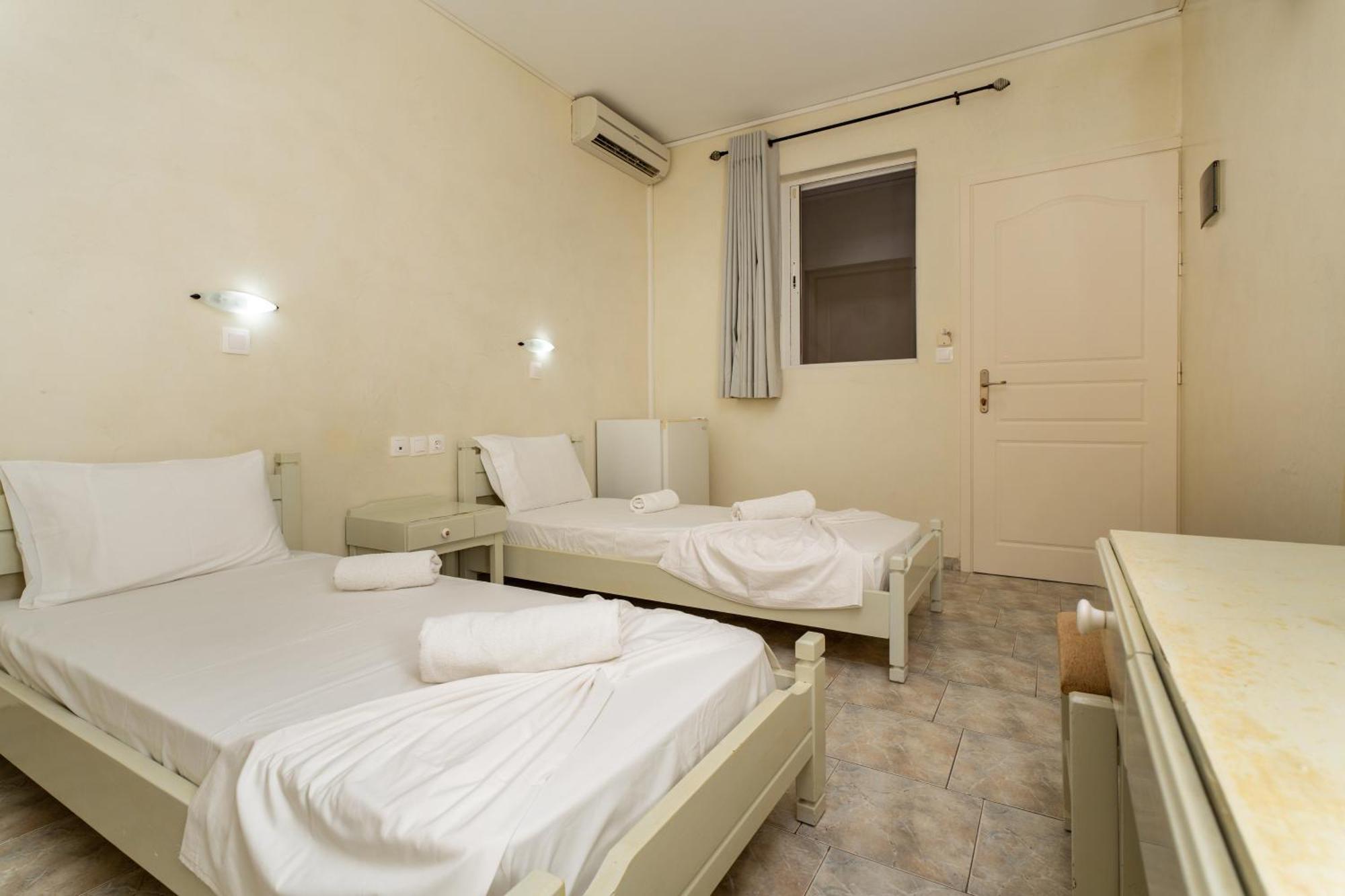 Sunrise Hotel Chora  Luaran gambar